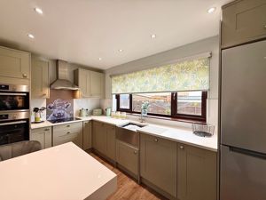 Photo 9- click for photo gallery